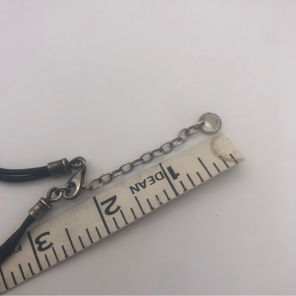 SILPADA Sterling N1711 Floral Medallion Pendant & Clasp Leather Cord Necklace - Picture 7 of 8